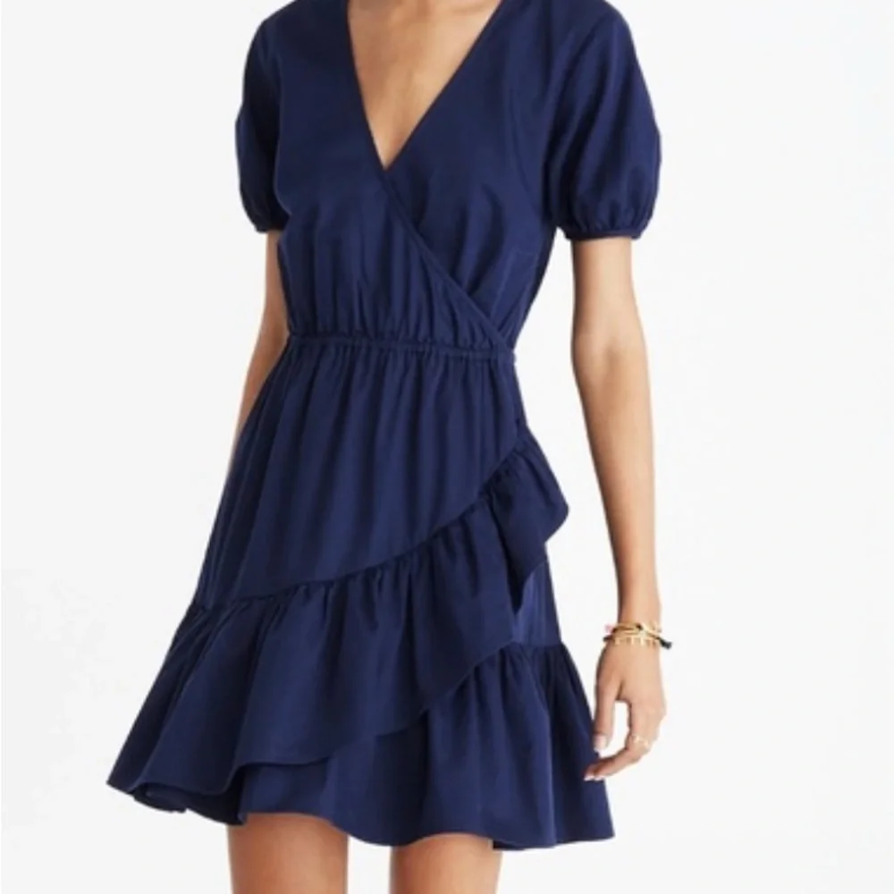 NWT Madewell Women's Navy Blue Ruffle-Tiered Short Sleeve V Neck Dress Size 12